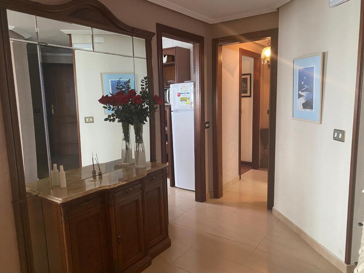 Piso Grande En Con Garaje Apartment